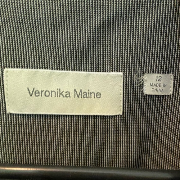 Size 12 VERONIKA MAINE grey DRESS ONLY (matching Jacket also listed) - Picture 9 of 9